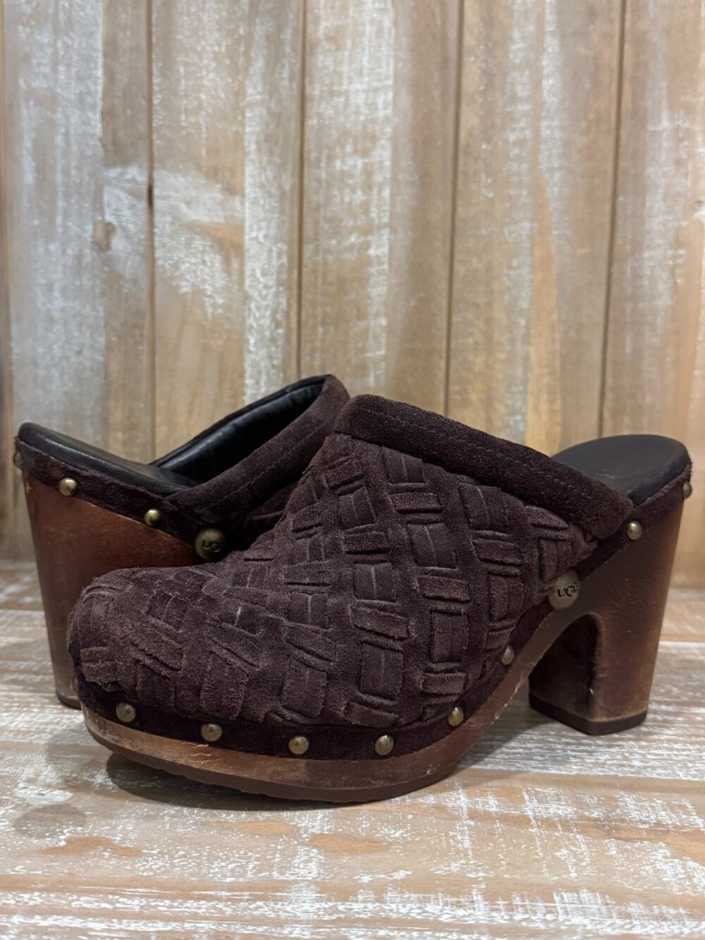 UGG Arroyo Woven Suede Stud Clog Mule Women's 7 Casual Retro Cottagecore Brown